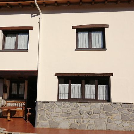 Casa Boni Y Florina Villa Nava Buitenkant foto